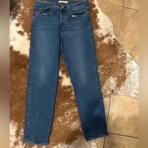 LEVI WEDGIE STRAIGHT FIT WOMEN'S JEAN